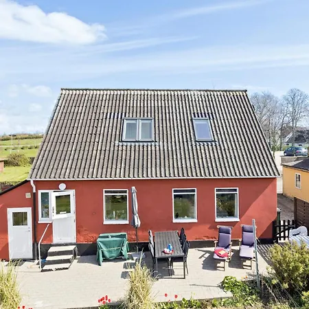 Semesterbostad Lovely In With Wifi Bagenkop