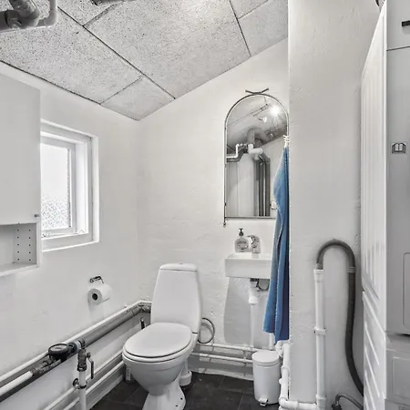 Semesterbostad Lovely In With Wifi