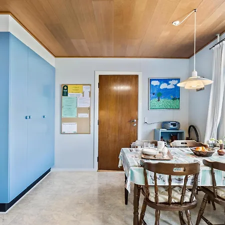 Semesterbostad Lovely In With Wifi